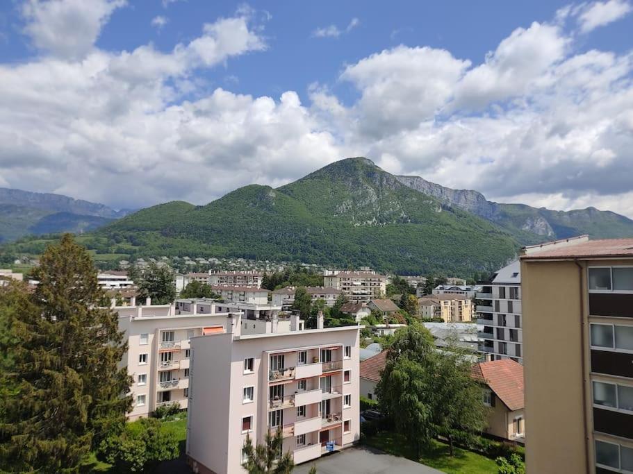 Entre Lac Et Montagne آنسي المظهر الخارجي الصورة